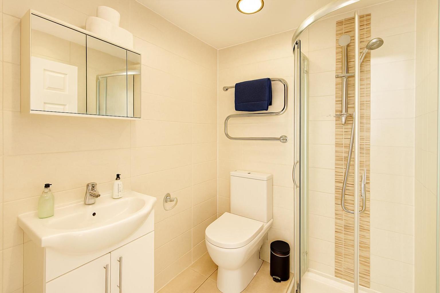 Bute Park Apartment W/ Heating + Private Bathroom Cardiff Exterior photo